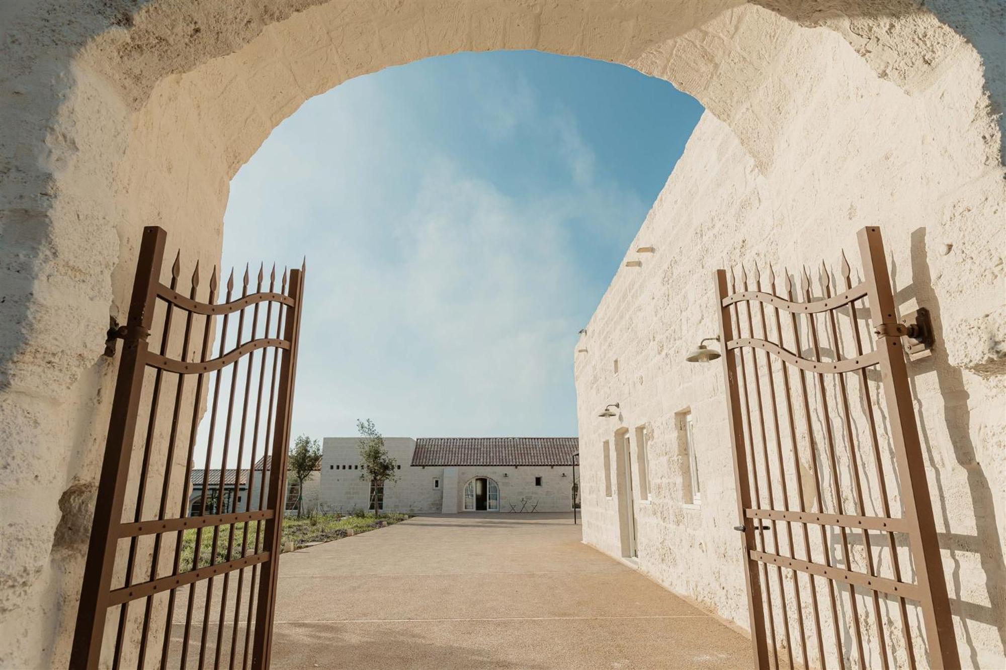 Masseria Vaccaro By Raro Villas - Self Check-In Brindisi Eksteriør bilde